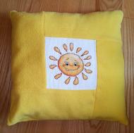 Poduszka "słoneczko" haft krzyżykowy