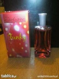 perfum funky woman